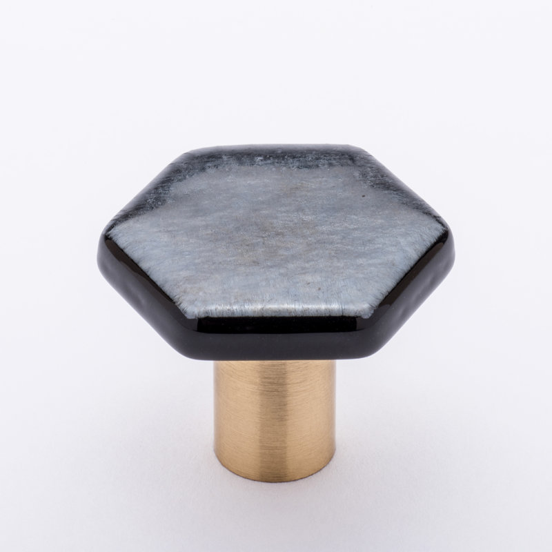 Poignée barre géométrique, Laiton satiné, Verre noir irisé d'argent