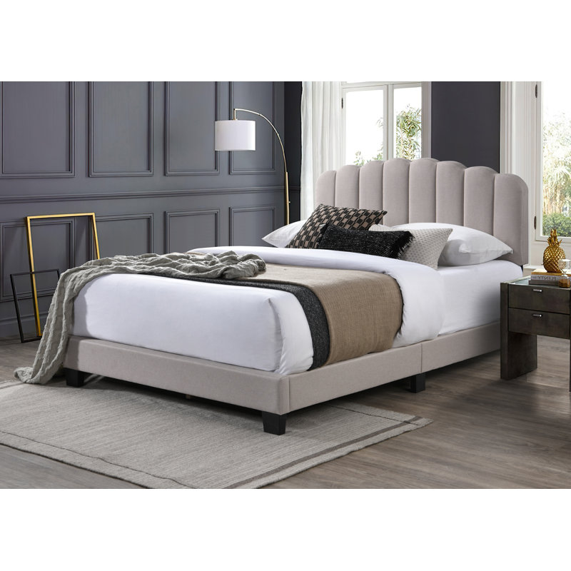 Upholstered Bed, Kingsize (5')