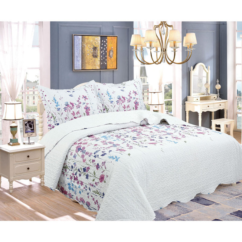 Floral Coverlet, King Coverlet/Bedspread + 2 King Shams