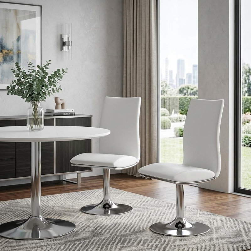 Ensemble de deux chaises d'appoint blanches et argentées en similicuir, Blanc