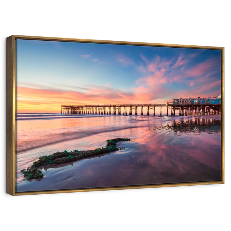Lever de soleil à Cocoa Beach Pier, 46 po x 31 po, Cadre flottant doré