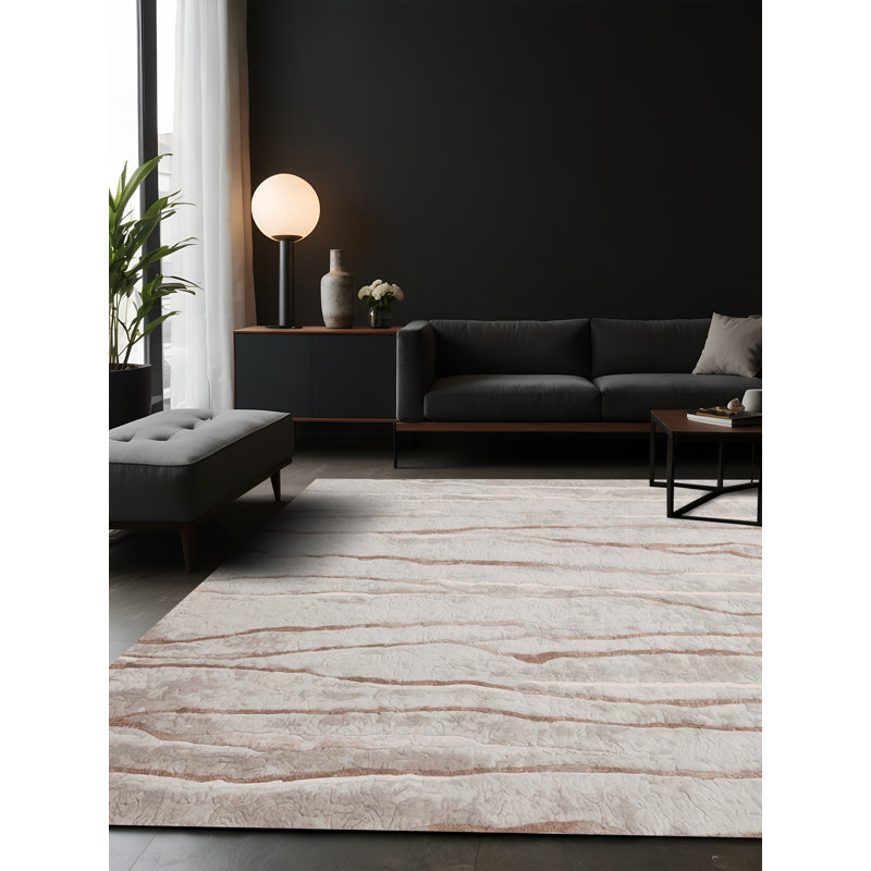 Tapis beige soyeux et moelleux, Square 8'