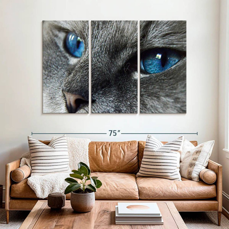 Brampt Cat Blue Eyes, 42" H x 65" W