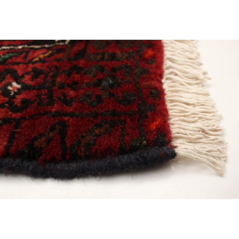 Tapis noir Royal Baluch 3 pi 6 po x 6 pi 3 po
