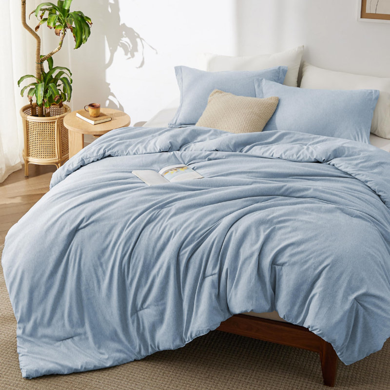Polyester Standard Comforter, Queen Comforter, Light Blue