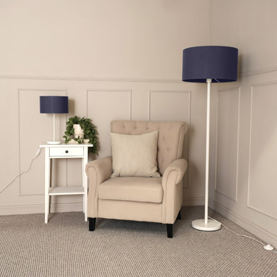 Reshia Metal Table Lamp