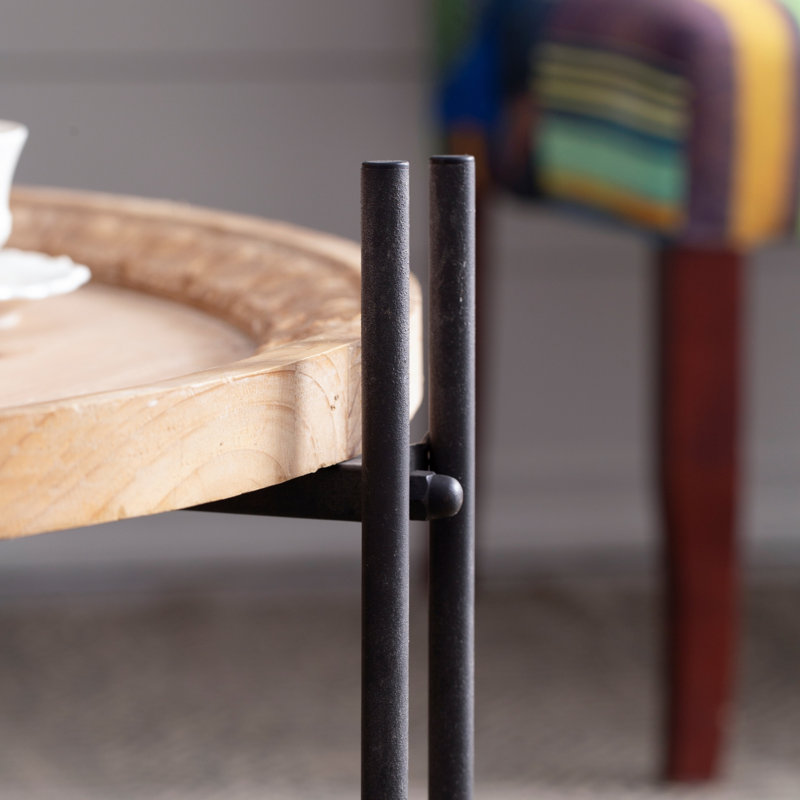Farmhouse Round Wooden Round Coffee Table With Metal Legs