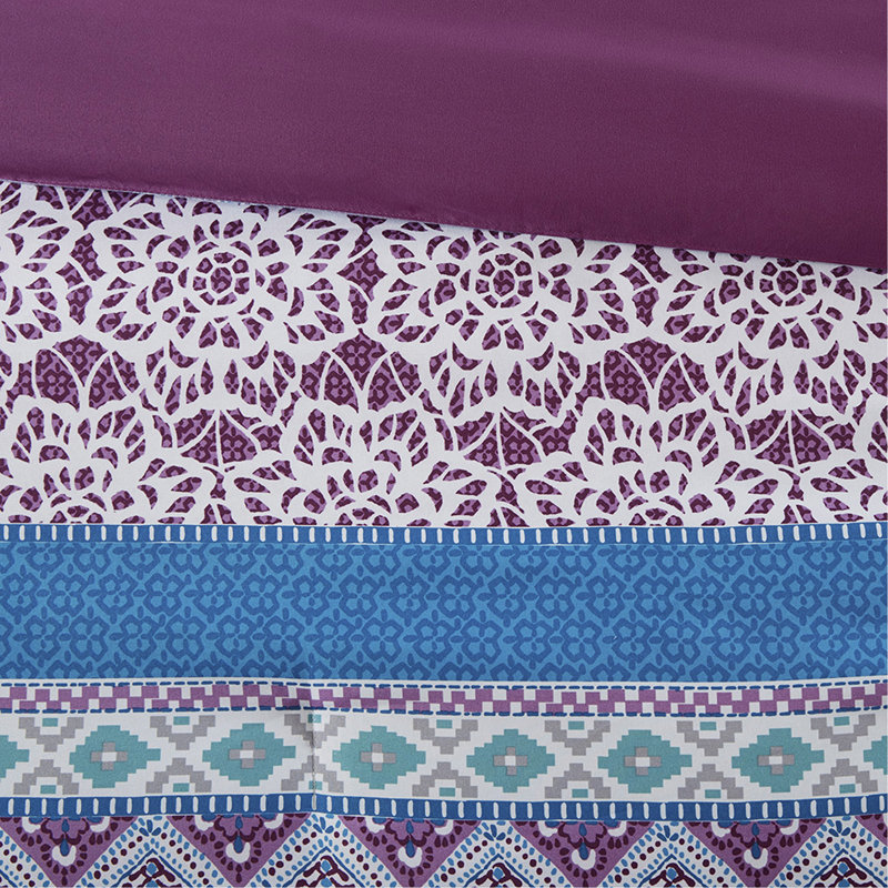 Full/Queen Comforter Set, Queen Comforter + 4 Additional Pieces, Purple Striped