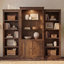 Bibliothèque brune de 78,75 po de hauteur avec 3 lumières DEL, armoire de présentation de style rétro avec tablettes en verre trempé, unité de rangement idéale pour le salon, le bureau, le studio et l'espace de travail
