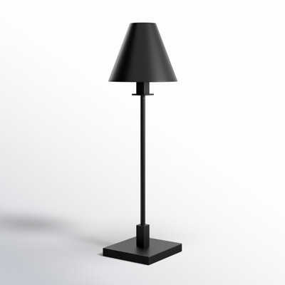 Svana Metal Buffet Lamp