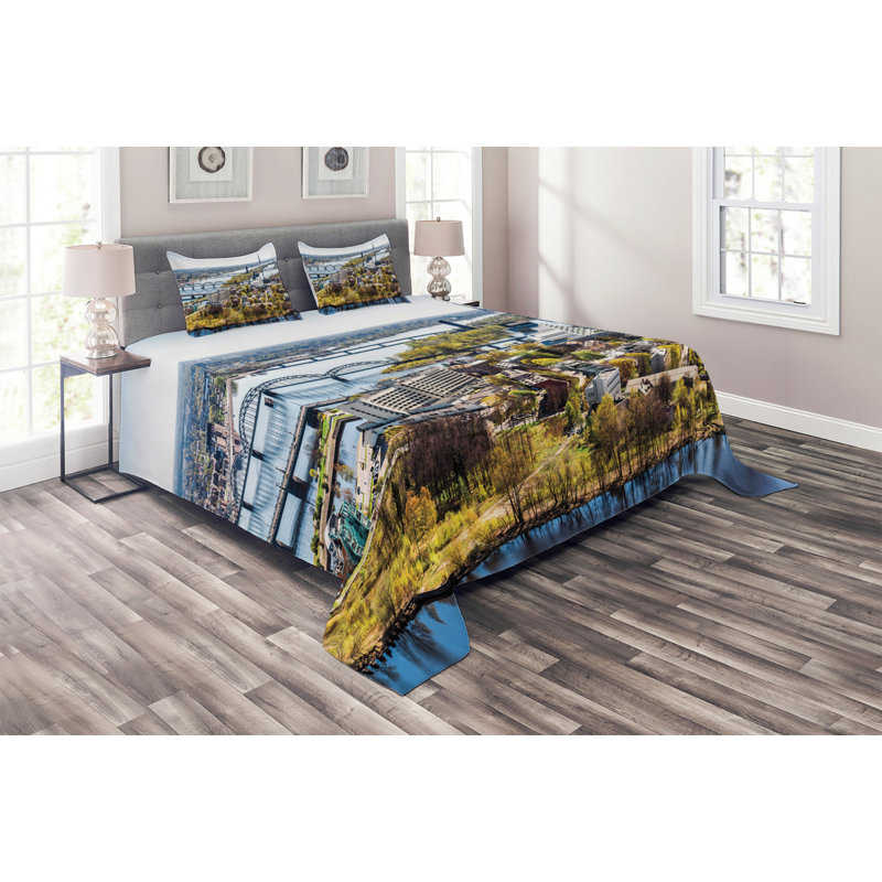 Europe Modern & Contemporary Polyester Coverlet, King Bedspread + 2 Shams