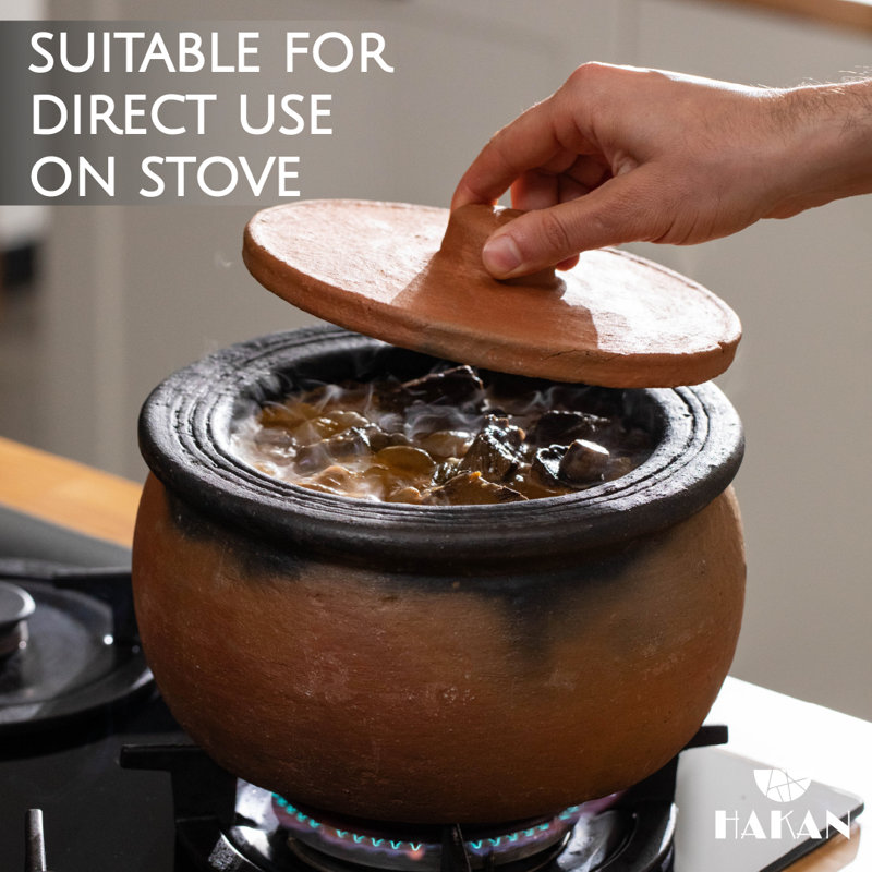Large Unglazed Terracotta Clay Cooking Pot with Lid