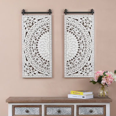 Decorative Carved Floral Wall Décor