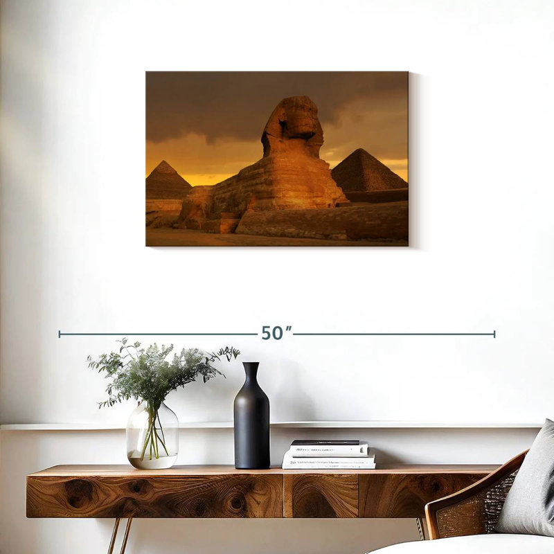 Adella, sphinx de Gizeh, H 20 po x l 30 po