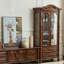 Vitrines en bois massif noisette + verre