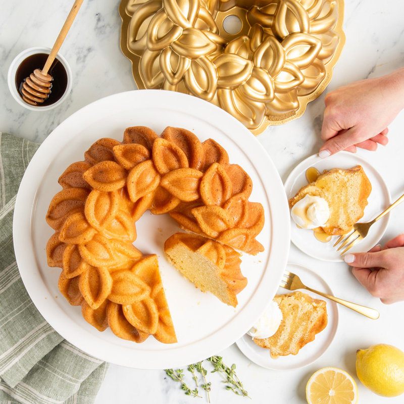 Nordic Ware Classic Cake Pan