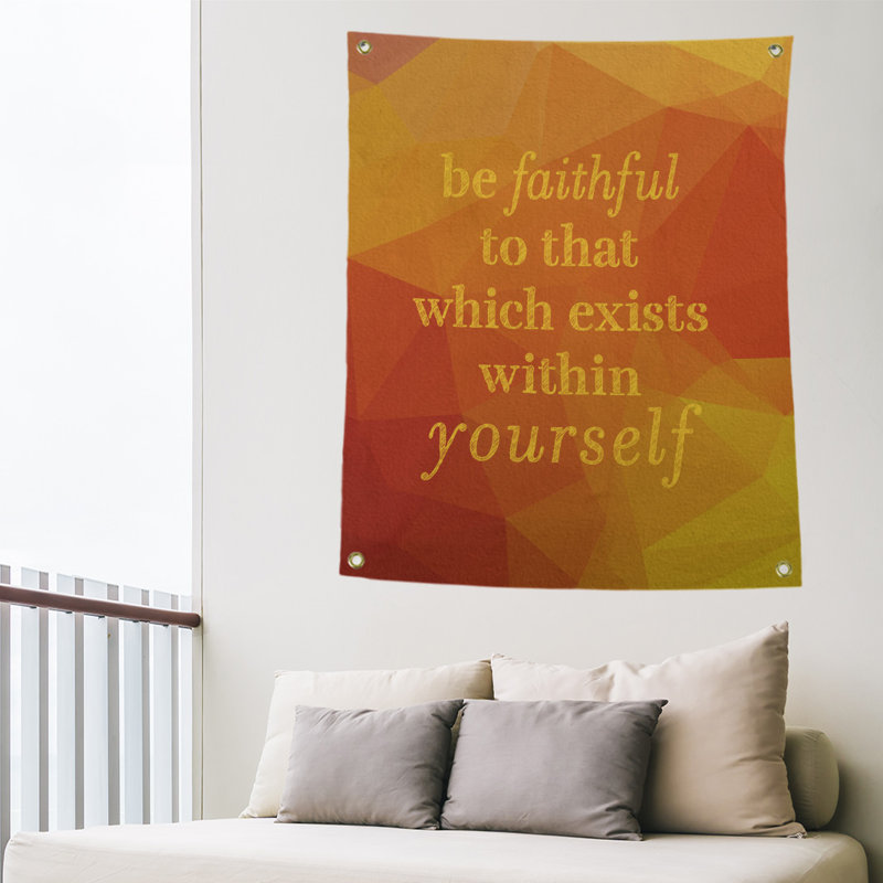 Tapisserie de polyester fidèle à vous-même» quote-pierre, H 36 po x l 26 po, Jaune ambre