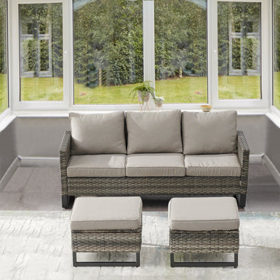 Canapé de patio extérieur en osier avec repose-pieds Ingvald