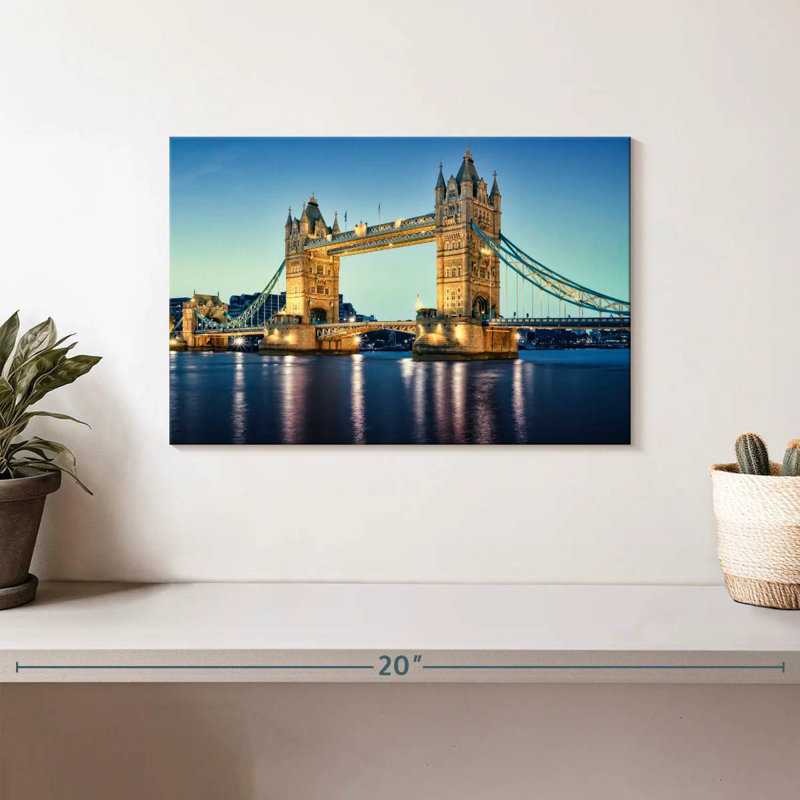 Nicci Tower Bridge de nuit, H 8 po x l 12 po