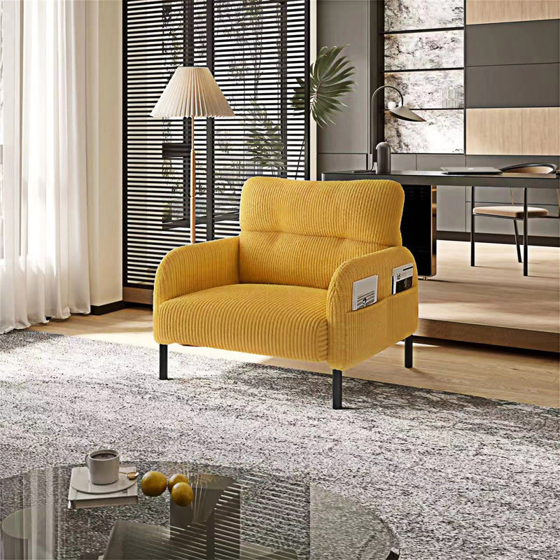 Fauteuil rembourré, Jaune