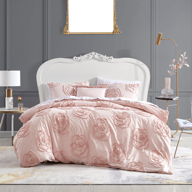 Betsey Johnson Rambling Rose Cotton Pink Duvet Cover Bonus Set, King Duvet Cover + 1 Standard Sham + 1ThrowPillow