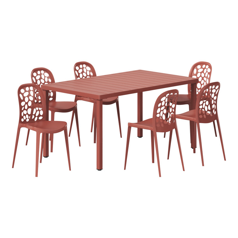 6-Person Outdoor Rectangular Dining Set, Red