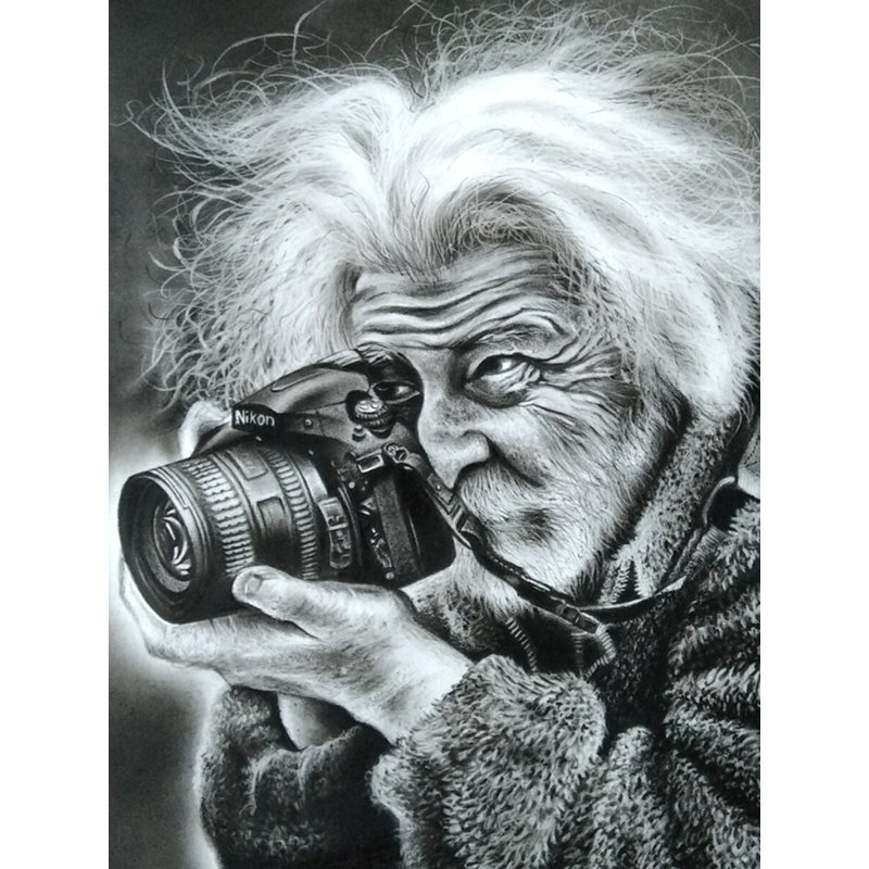 Folie de la photographie | Gris anthracite sur papier | Par Arush Tripathi