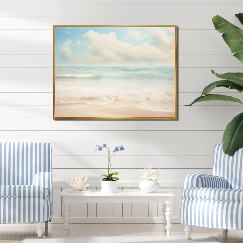 Minimalisme plage paysage V - impression, Cadre flottant doré, H 30 po x l 40 po x P 1,5 po