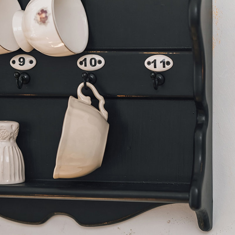 Étagère murale décorative moderne en bois massif avec 4 rails horizontaux et 11 crochets numérotés pour la chambre à coucher, la salle de bain, la cuisine et le salon