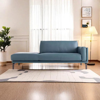 Chaise longue et mousse haute densité