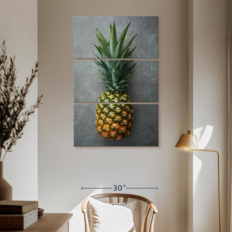 Yarlin Portrait Of Pineapple