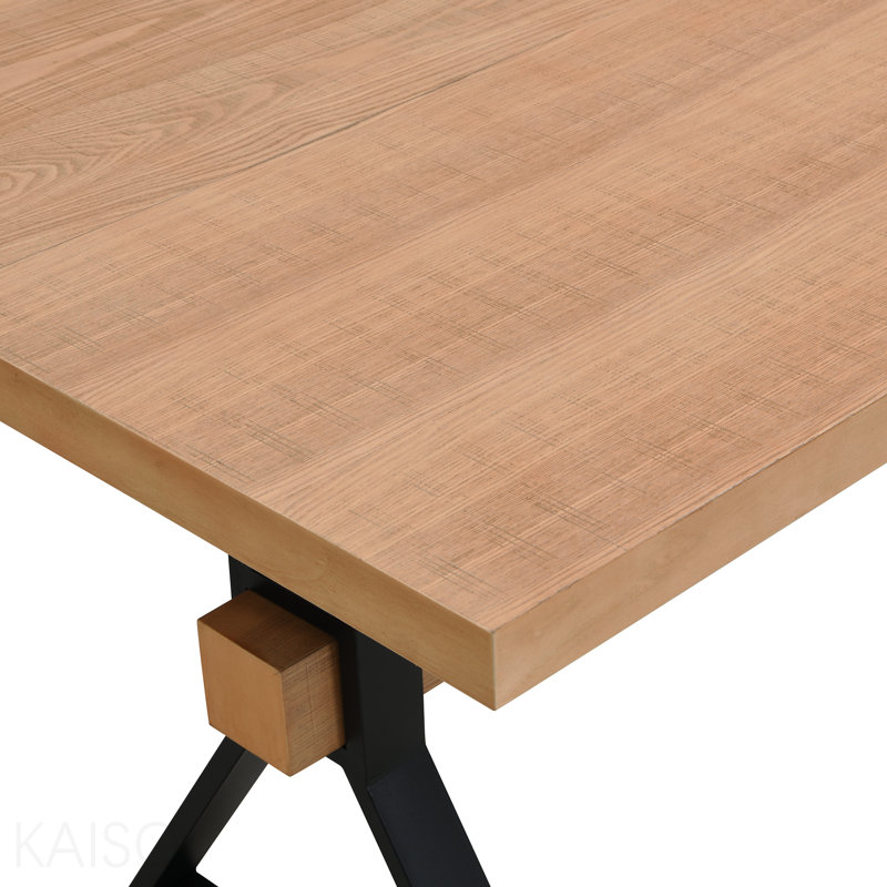 Table de salle à manger à pieds en X