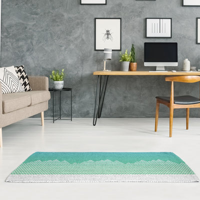 Tapis de la zone verte "reg patterns mountain light sea"