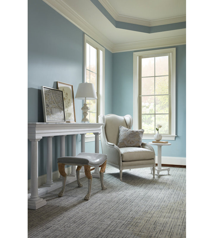 Nora Round Wood Tavel End Table