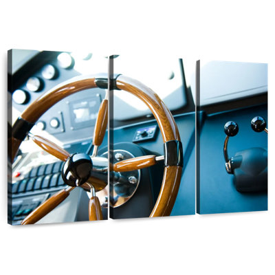 Mehar Luxury Yacht Helm