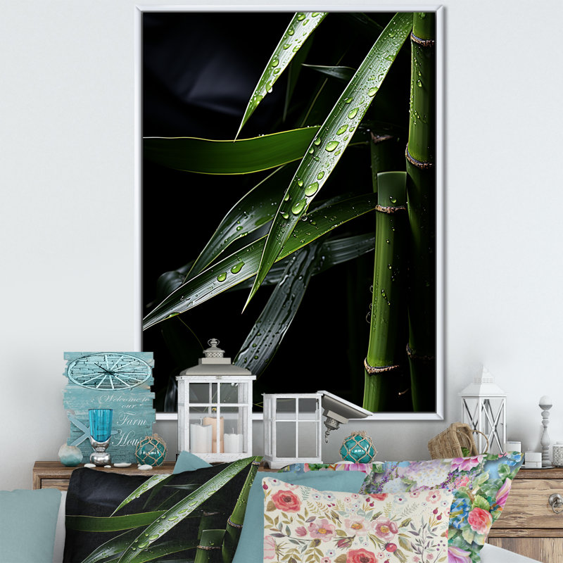 Ingileif vert bambou et noir sur toile, H 44 po x l 34 po x P 1,5 po, Cadre flottant blanc