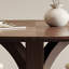 Table et chaise de salle à manger simple de style médiéval