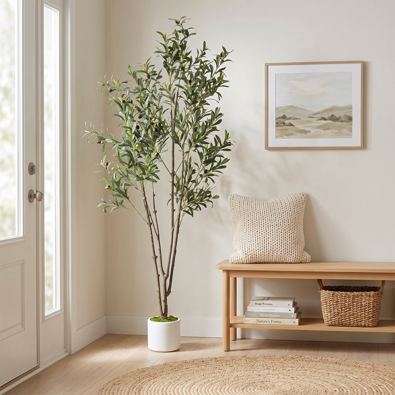 Fausse plante artificielle en pot
