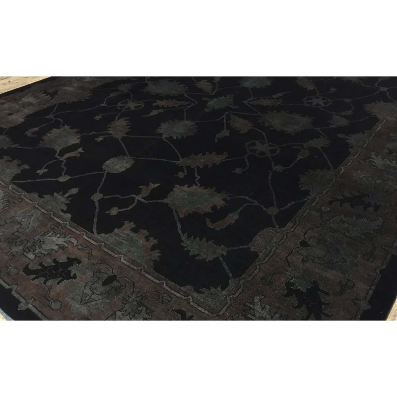 Wool Oriental Area Rug in Black