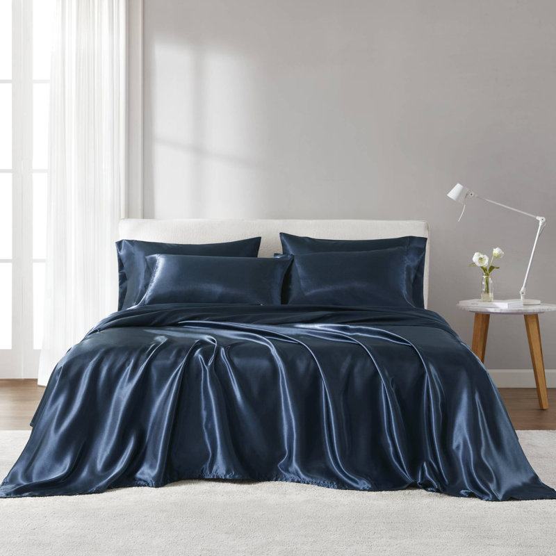 Ensemble de draps et de draps de luxe Luxury Cal, polyester satiné, bleu foncé lisse, idéal pour un sommeil confortable