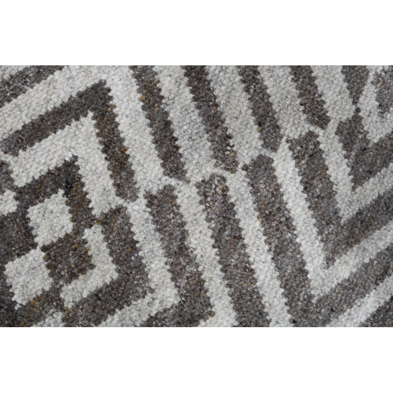 Tapis rectangulaire 8 pi 10 po x 11 pi 11 po
