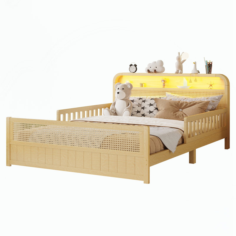Structure de lit double en rotin avec lumières DEL et tête de lit avec rangement, Full, Natural