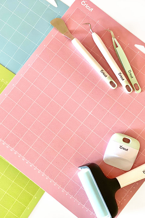 Materials & Accessories