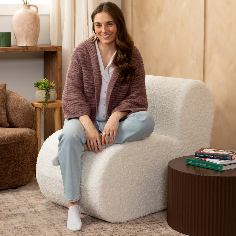 Latitude Run® Toccoa Chair - Luxurious Modern Sculpted Seating With Plush Sherpa Cover, Cloud Faux Fur