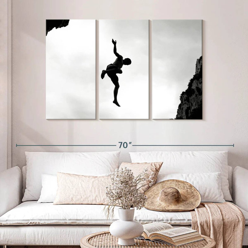 Sireci Extreme Climbing Fall, 32" H x 50" W