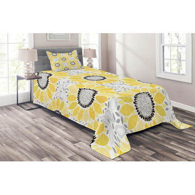 Flower Farmhouse / Country Polyester Coverlet
