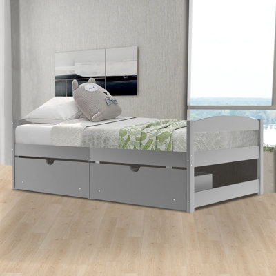 Tenia Daybed by Winston Porter