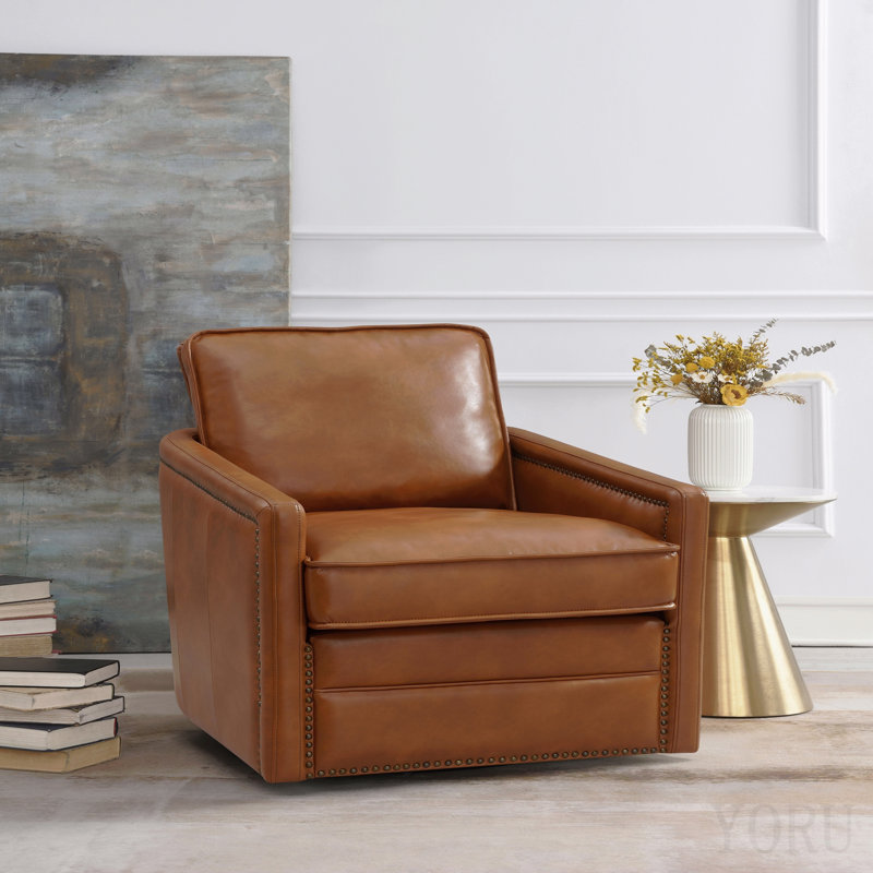 Chaise pivotante en cuir brun Rocha