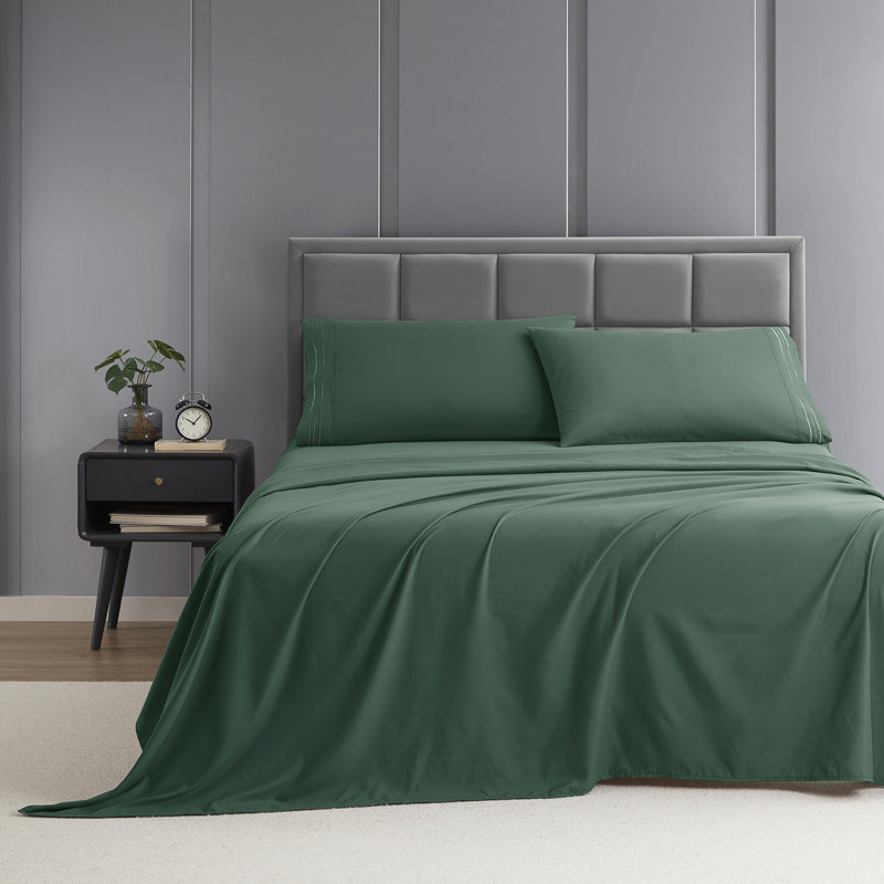 1800 Series Double-Brushed Microfiber Hypoallergenic Sheet Set, Hunter Green, Twin XL Sheet Set with 1 Pillowcase