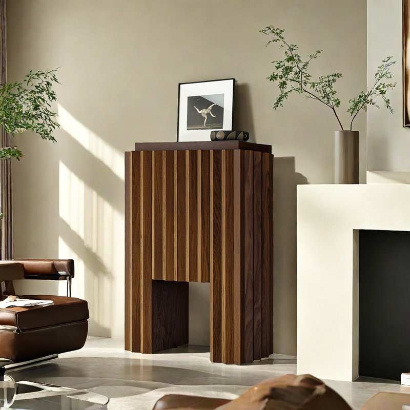 Armoire d'appoint européenne